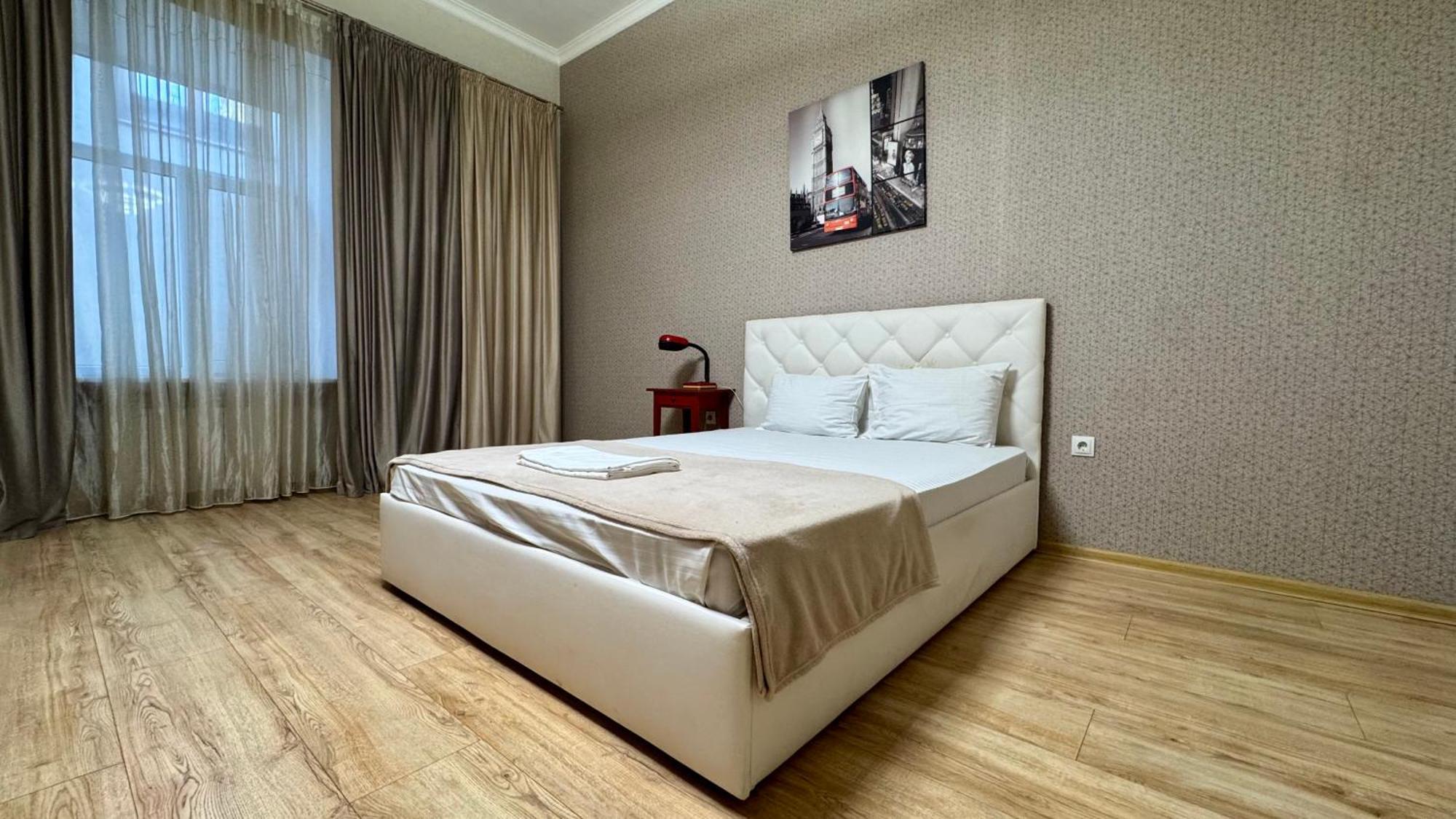 Central Apartments Odessa Exterior foto