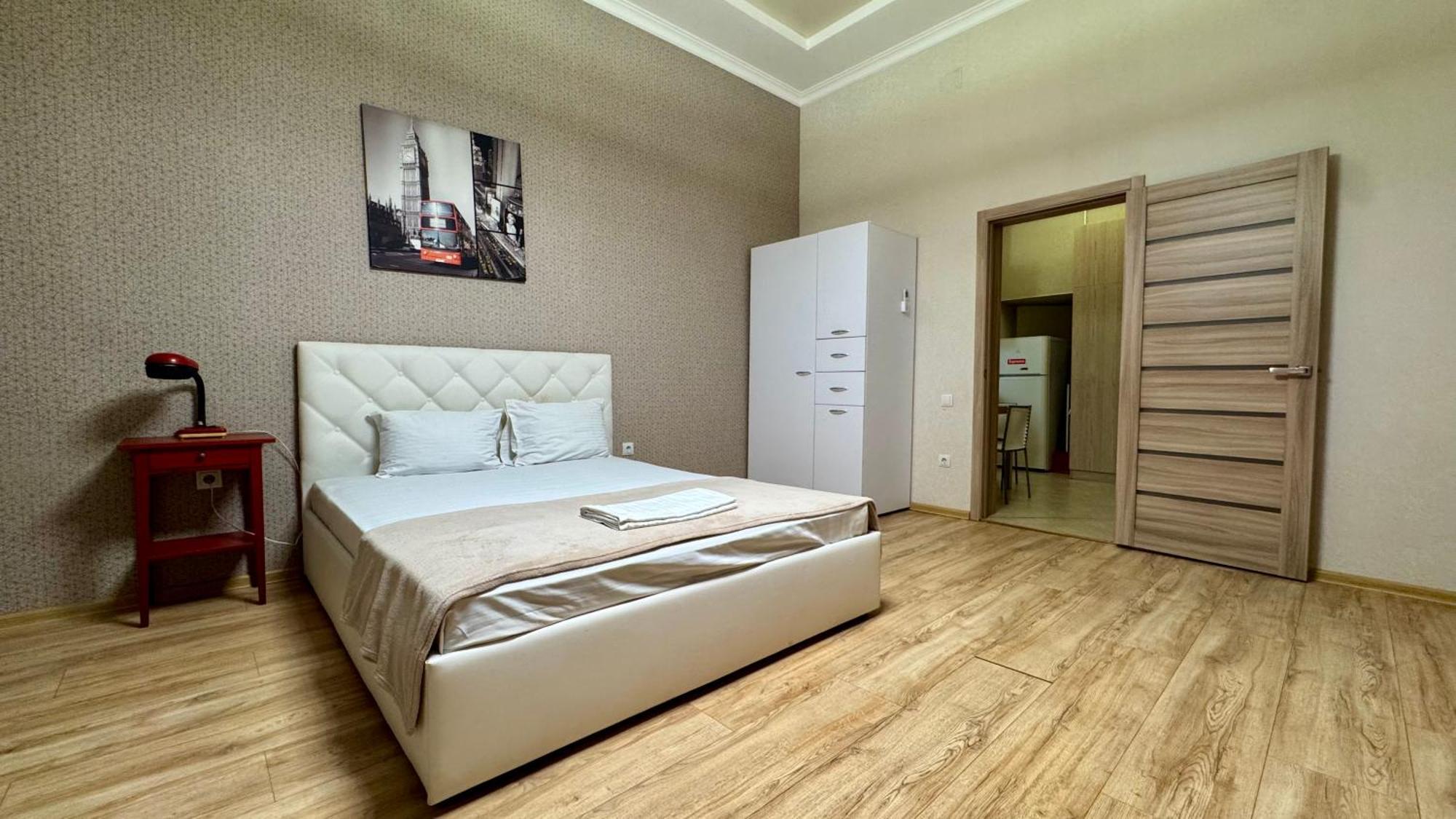 Central Apartments Odessa Exterior foto